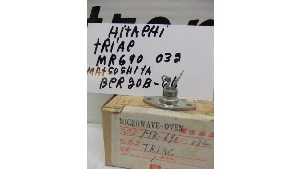 Hitachi MR690 032 triac BCR20B-6L